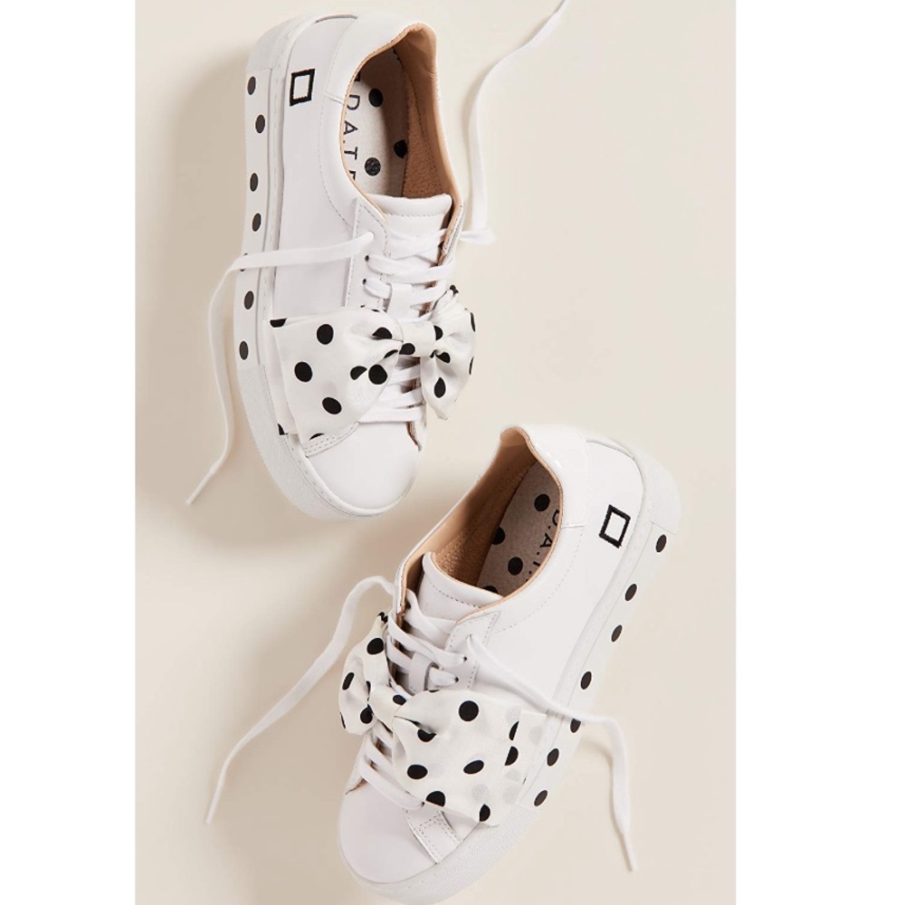 D.A.T.E. Nouvelle Pouf Pois Sneakers *NWT*